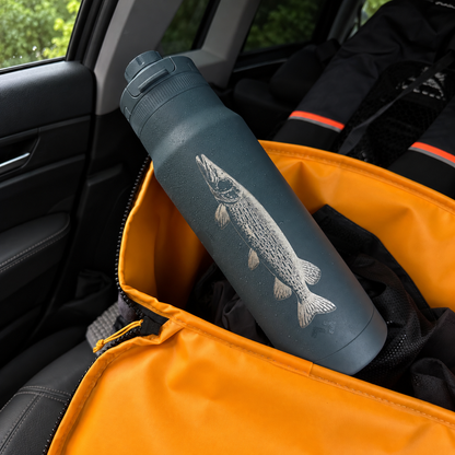 Dometic Chug Bottle Thermoflasche (ocean) – 1 l mit Fischmotiv | Exklusiv im DAFV.Shop