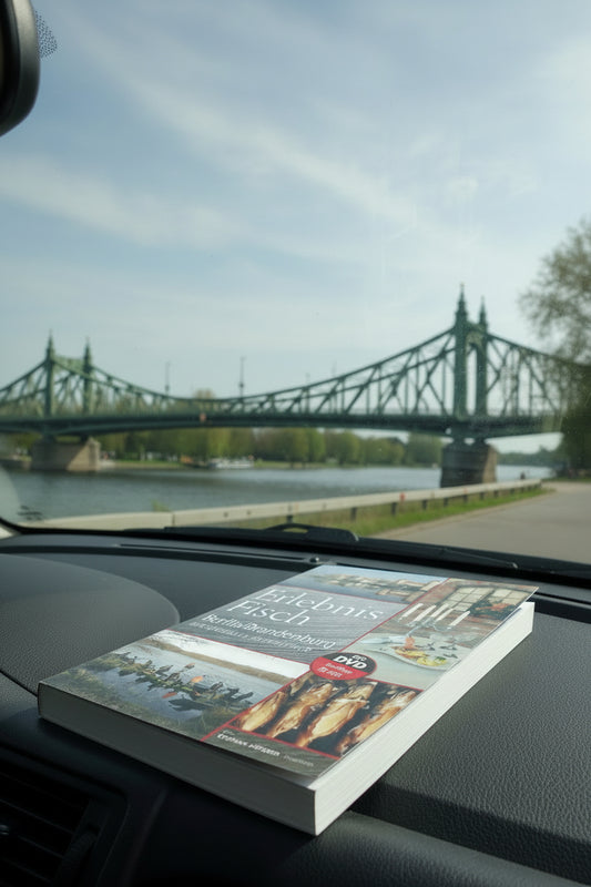 Reiseführer Berlin & Brandenburg – Wasserlandschaften, Fischküche & Ausflugstipps mit DVD
