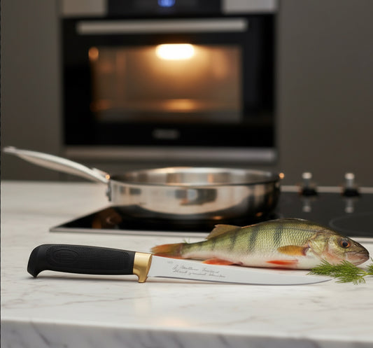 Das Filetiermesser Marttiini CONDOR hat eine knapp 19 cm lange Klinge.